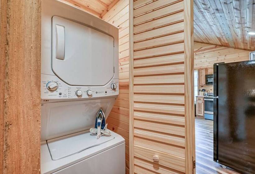 Cozy Cabin Firepit And Grill & 10 Mins To Main St