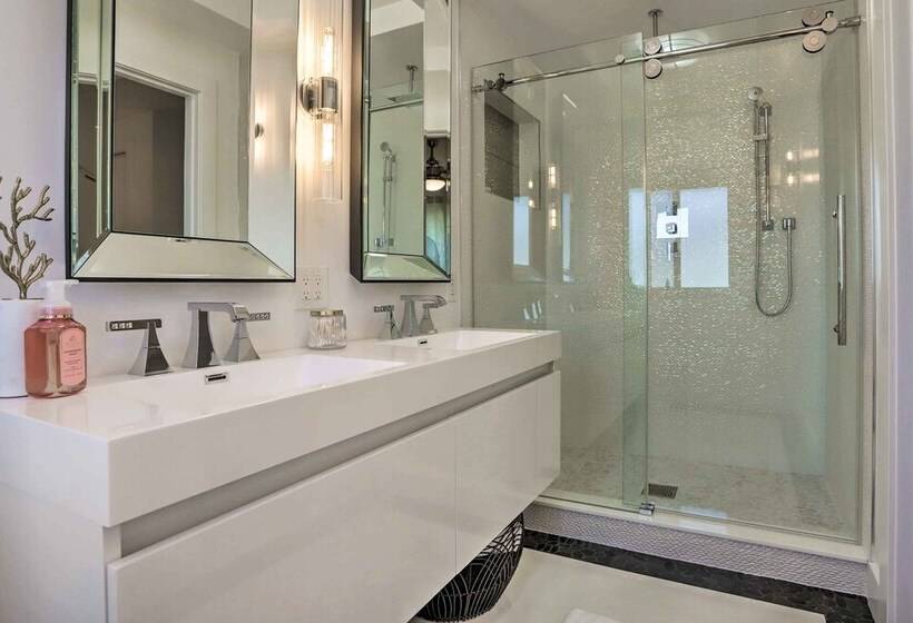 Denver Retreat W/ Yard ~ 4 Mi To Downtown!