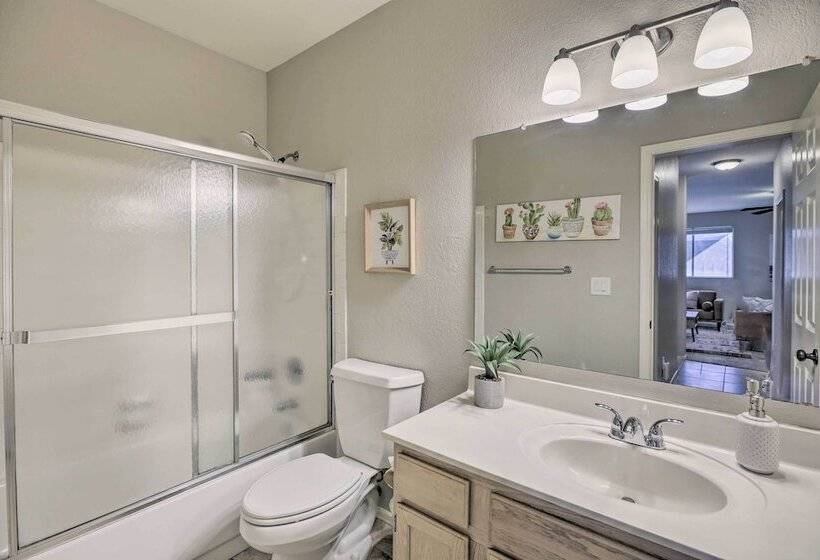 Glendale Escape W/ Pool ~ 1 Mi To Westgate!