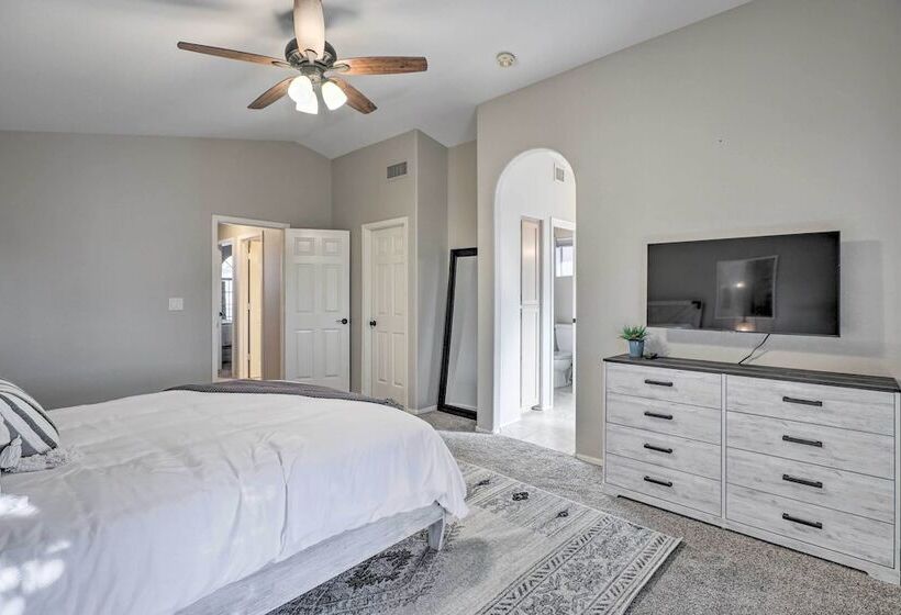 Glendale Escape W/ Pool ~ 1 Mi To Westgate!