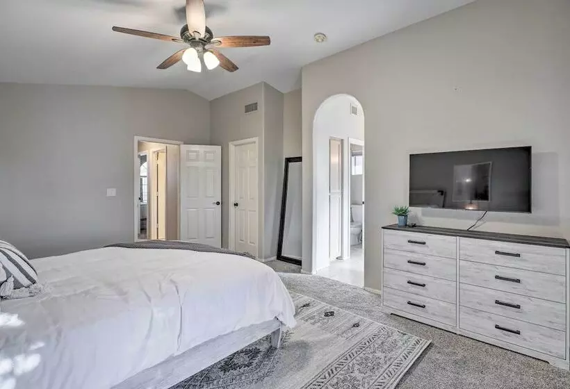 Glendale Escape W/ Pool ~ 1 Mi To Westgate!