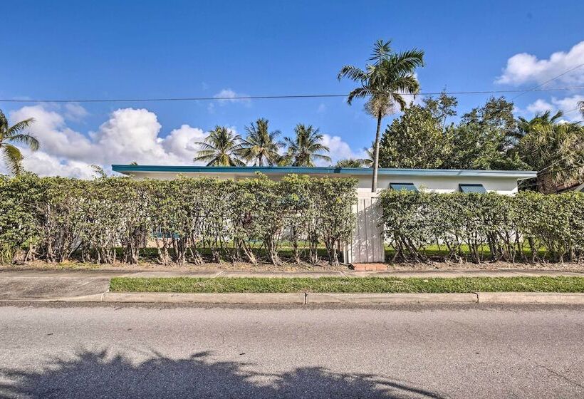 Historical Flamingo Park Home W/ Private Yard