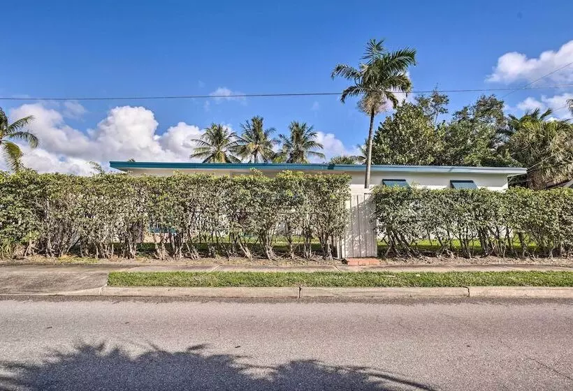 Historical Flamingo Park Home W/ Private Yard
