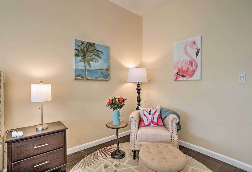 Historical Flamingo Park Home W/ Private Yard