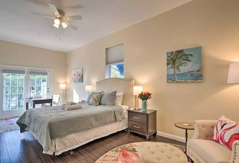 Historical Flamingo Park Home W/ Private Yard