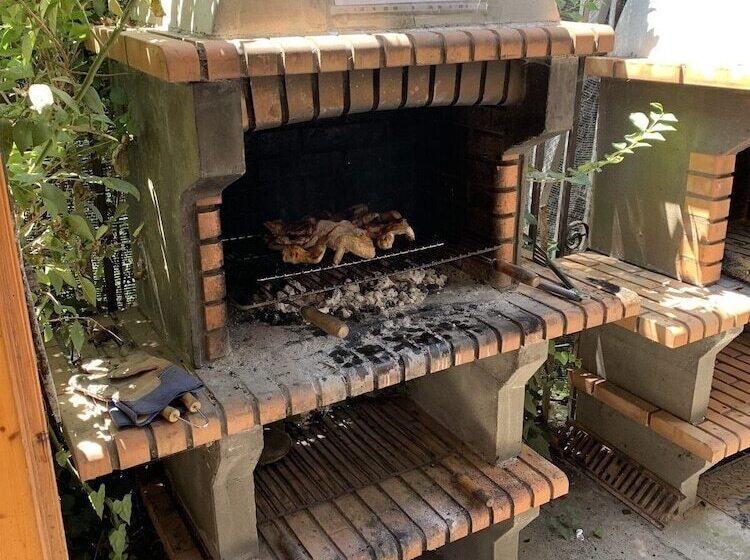 酒店 Bungalows & Albergue La Playa