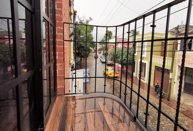 Отель Casa Acueducto Lujo Cultural