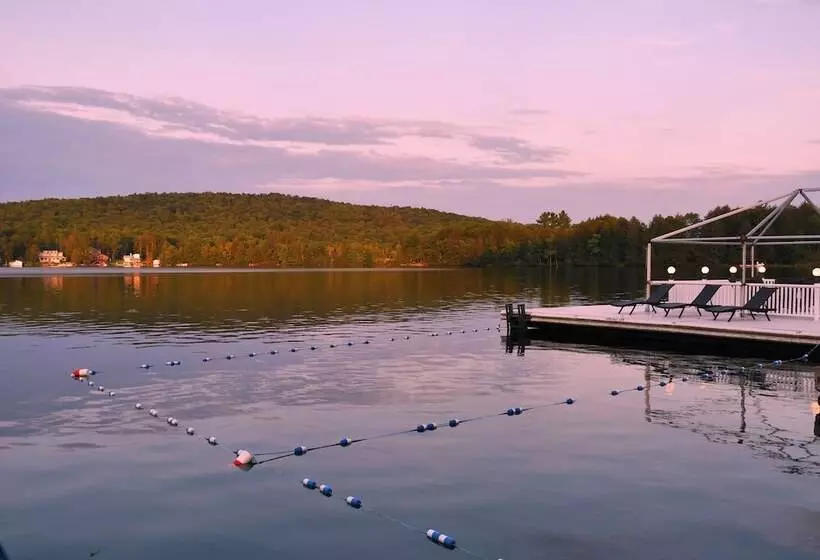 Hotelli Chestnut Inn At Oquaga Lake