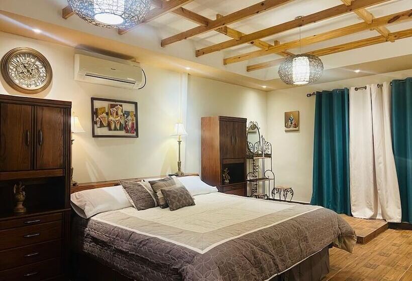 Hotel Ecológico Bluerock