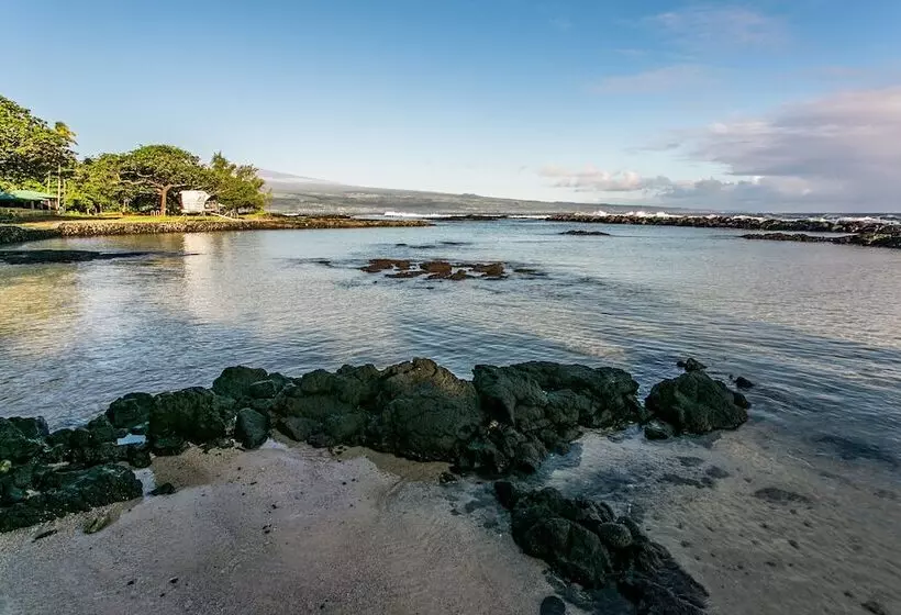Hotelli Hilo Beach House Inn