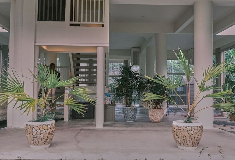 Otel Hilo Beach House Inn