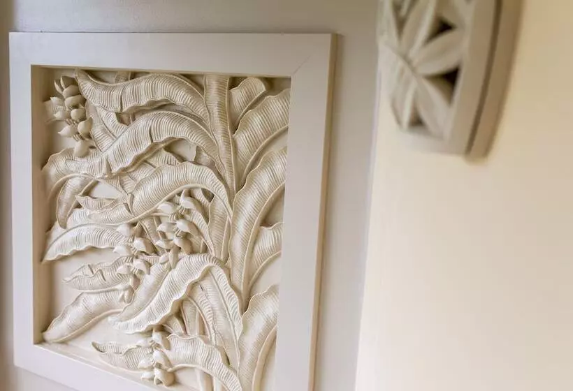 Hotelli Hilo Beach House Inn