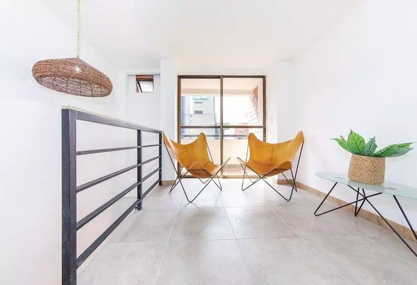 ホテル Medallo City