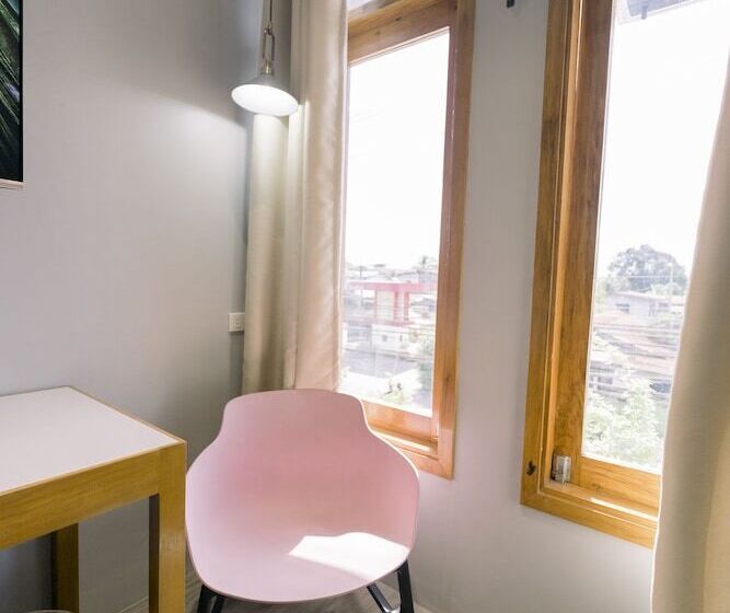 Hotel Madonna Hometel And Suites New Pandan