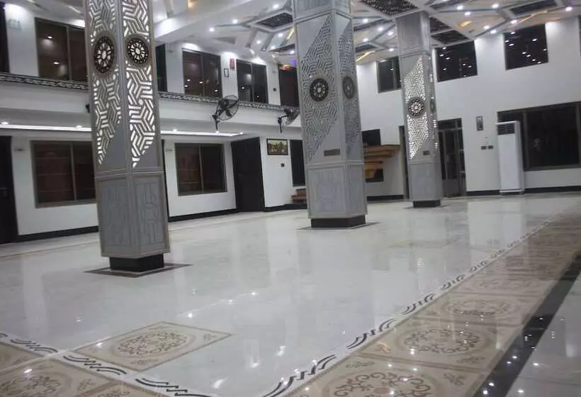 هتل Khan Continental