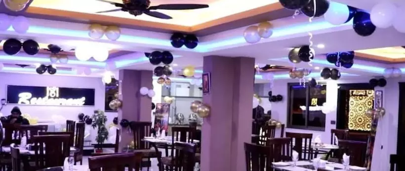 هتل Khan Continental