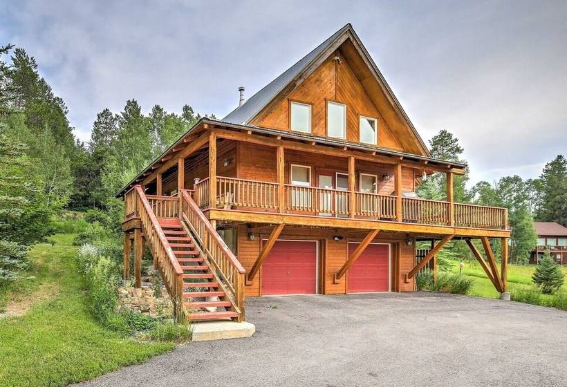 Luxe Alpine Cabin W/ Wraparound Deck & Mtn Views!