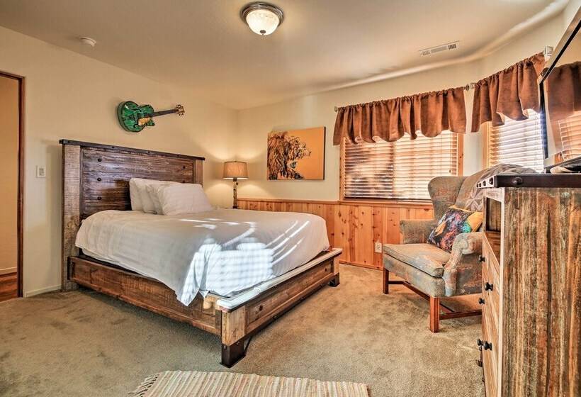 Hot Tub, Game Room & 2 Decks: Luxe Big Bear Home