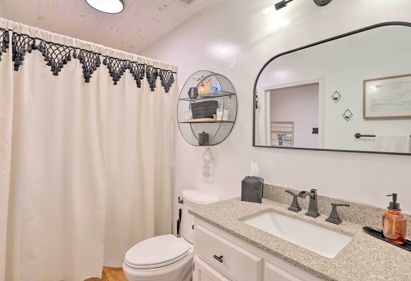 17 Mi To Appalachian Trail: Marshall Mtn Retreat!