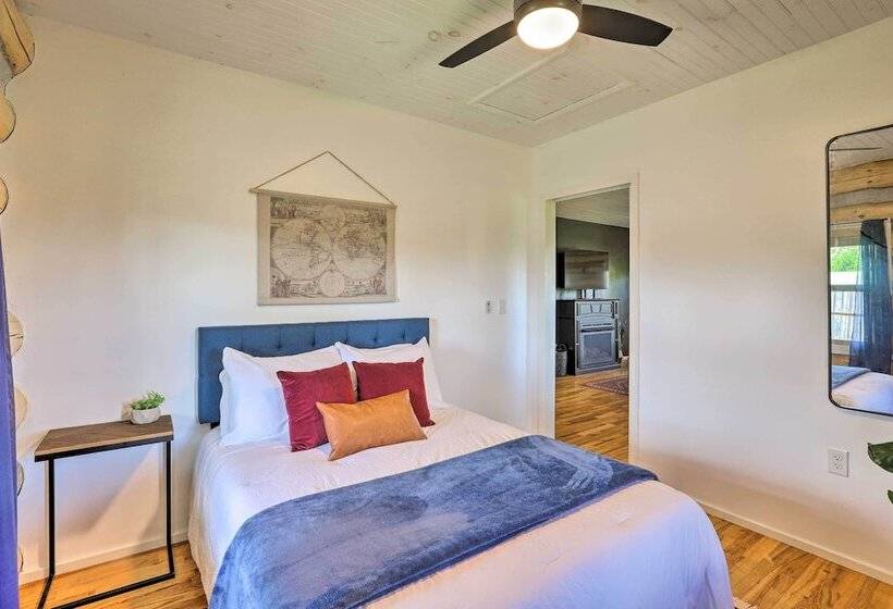 17 Mi To Appalachian Trail: Marshall Mtn Retreat!