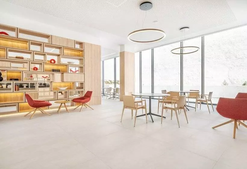 Moov Hotel Lisboa Oriente