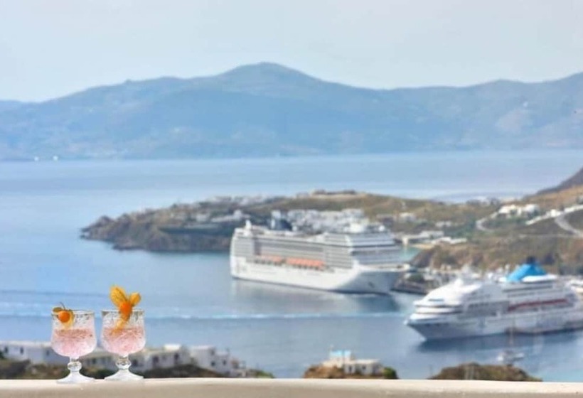 ペンション Crystal Suites