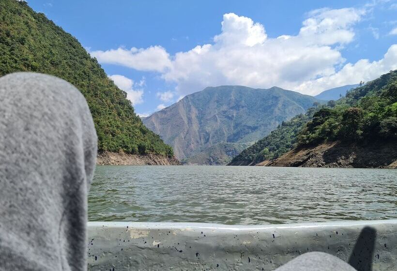 פנסיון La Vista Ecohouse