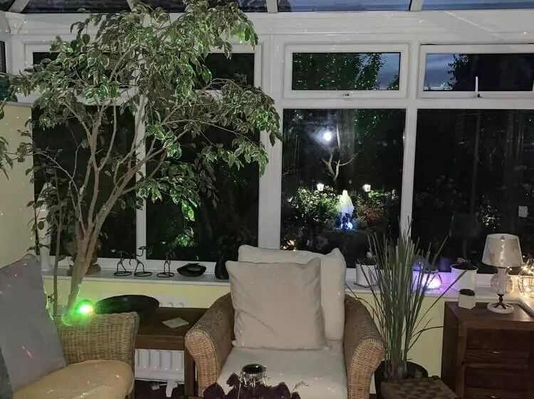 Residenssi Captivating 2 Bed House In Amesbury, Salisbury