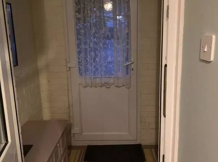 Residenssi Captivating 2 Bed House In Amesbury, Salisbury