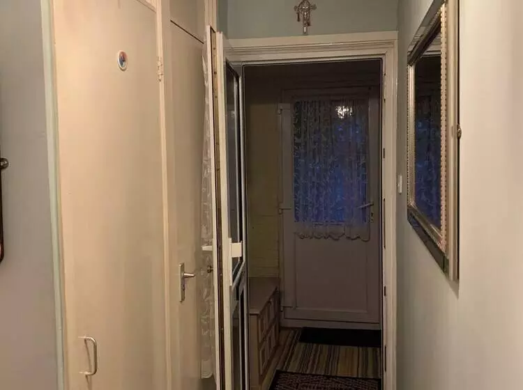 Residenssi Captivating 2 Bed House In Amesbury, Salisbury