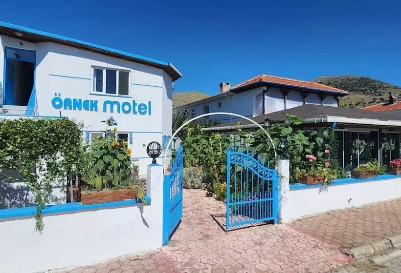 örnek Motel