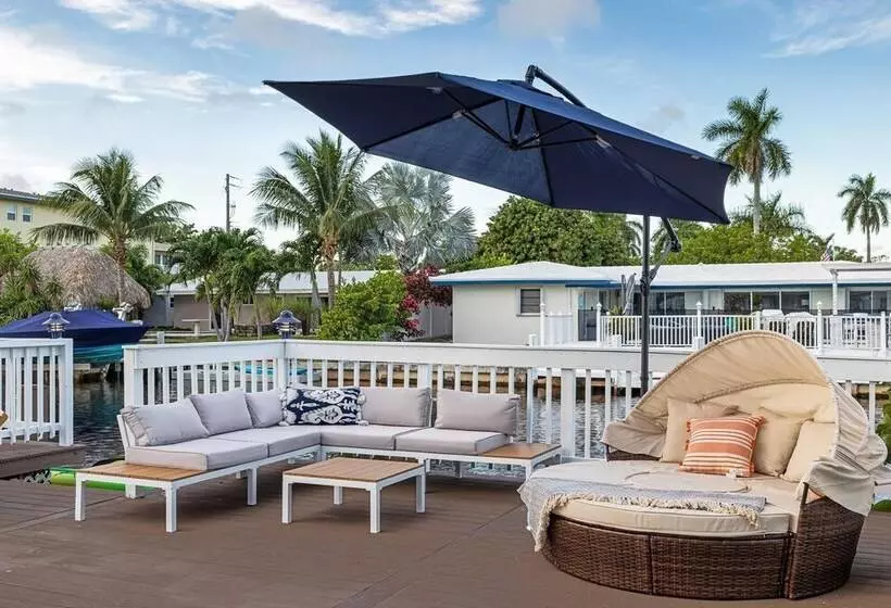 Fort Lauderdale 4bd Villa Waterfront Dock Pool