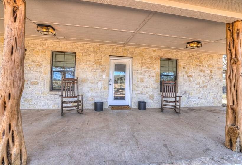 Willies House With Country Views Shared Party Barn