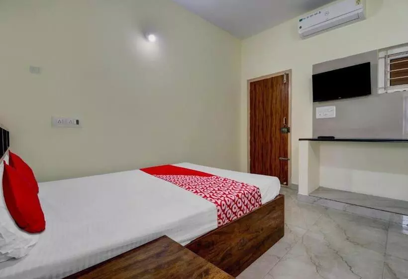 ホテル Collection O Preethi Boarding & Lodging