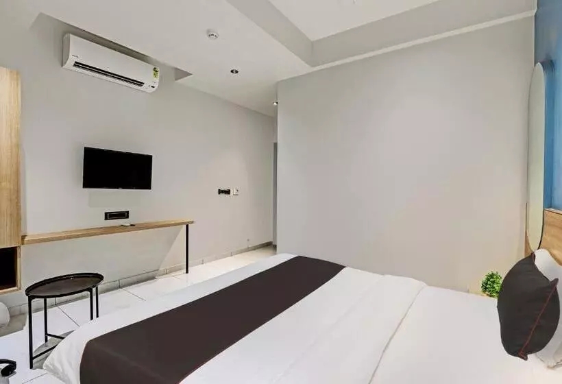 Hotelli Lee Platinum