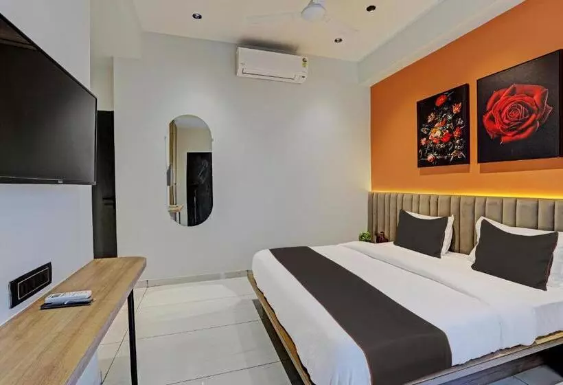 Hotelli Lee Platinum
