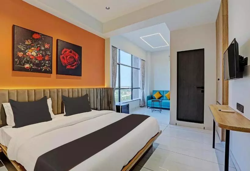 Hotelli Lee Platinum