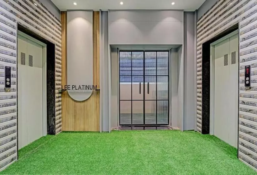 Hotelli Lee Platinum