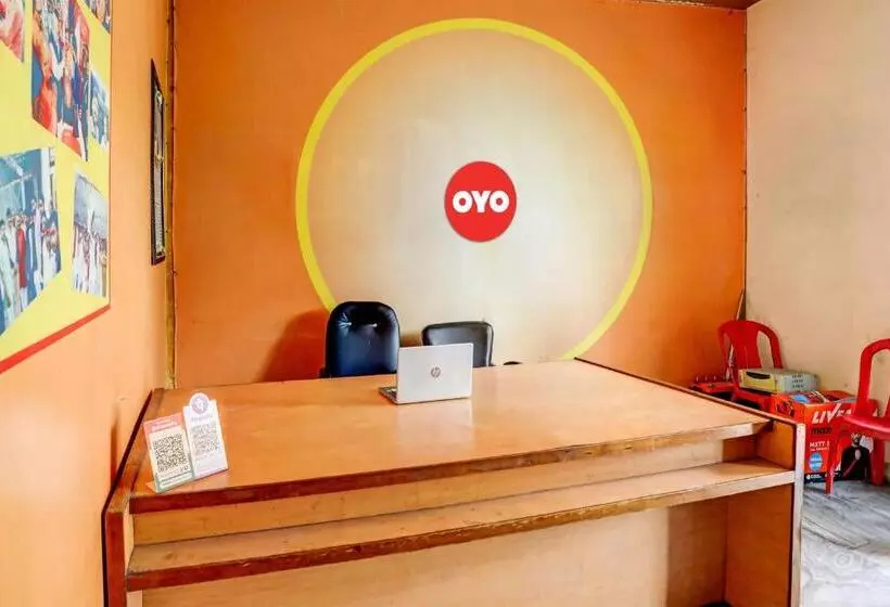 ホテル Oyo Flagship Veer Guest House