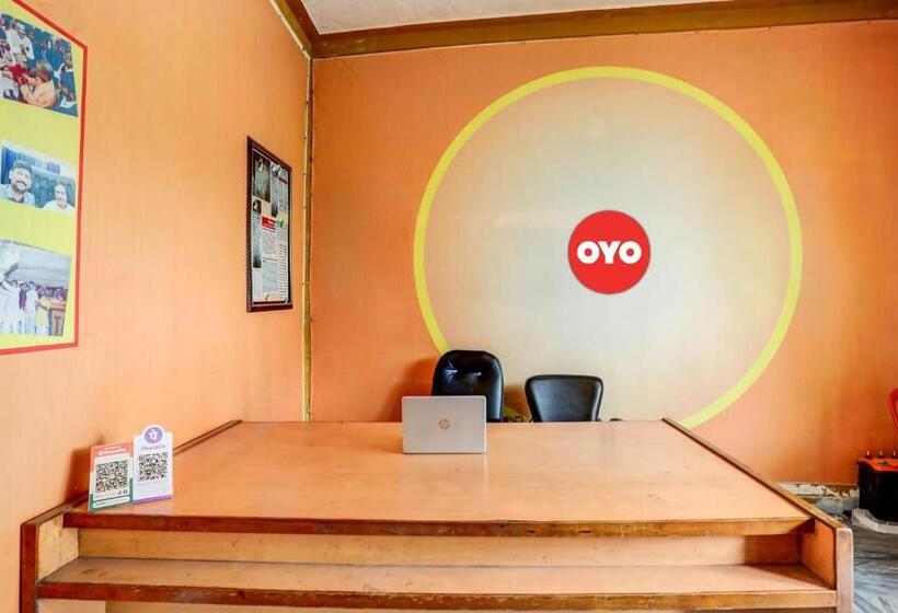 ホテル Oyo Flagship Veer Guest House