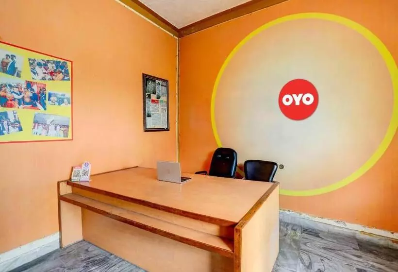 ホテル Oyo Flagship Veer Guest House