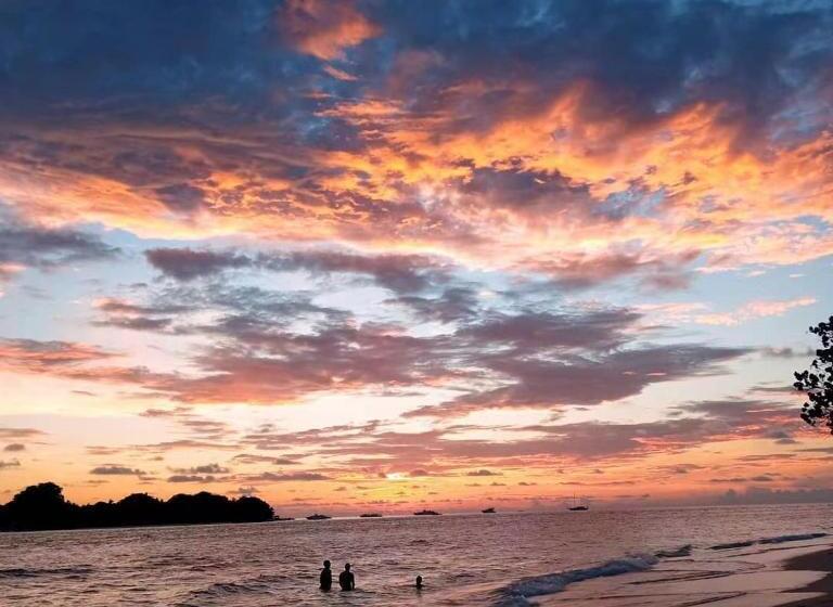 Panda Holiday 中国酒店 中国餐厅 Vx Gsundindi