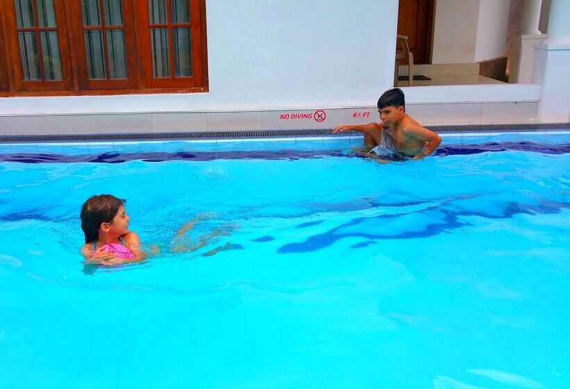 צימר Holiday Fashion Inn