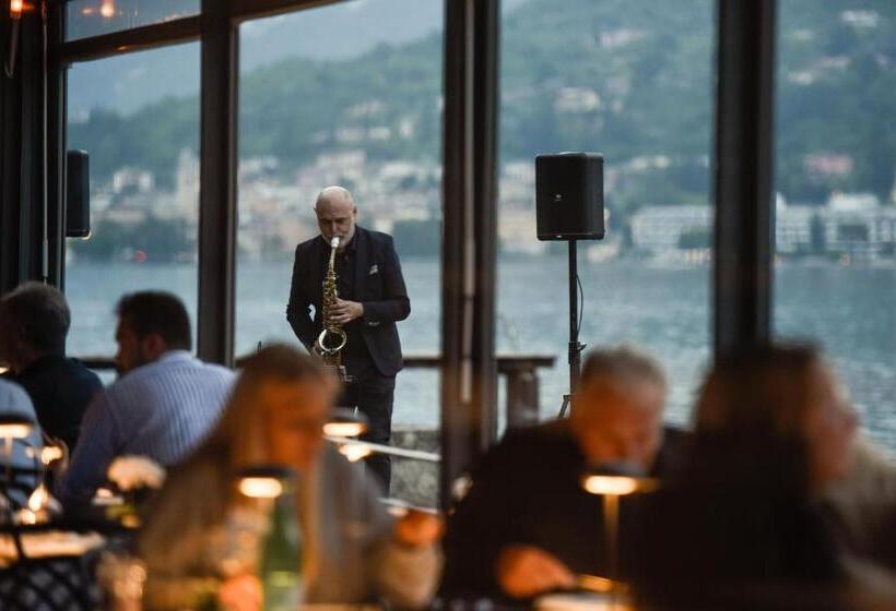 Bella Hotel & Restaurant With Private Dock For Mooring Boats