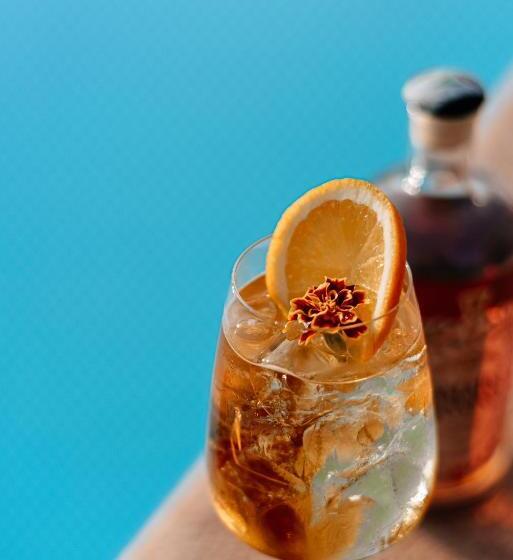 Bella Hotel & Restaurant With Private Dock For Mooring Boats