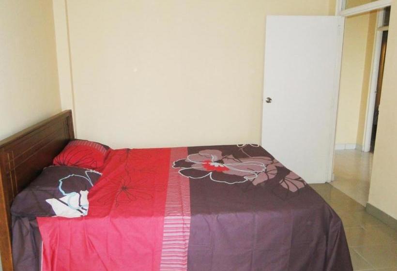 Brama Station Court {apartment}