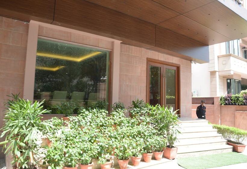 ホテル Connaught Royale