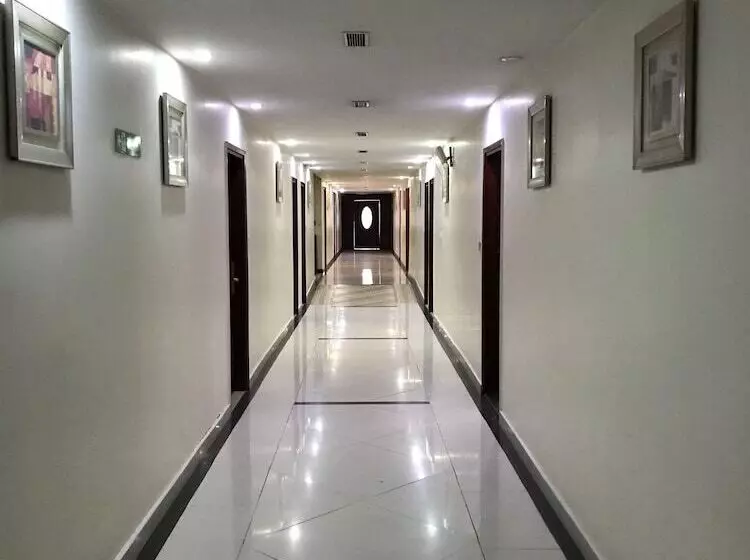 Hotelli Delite Sarovar Portico Faridabad