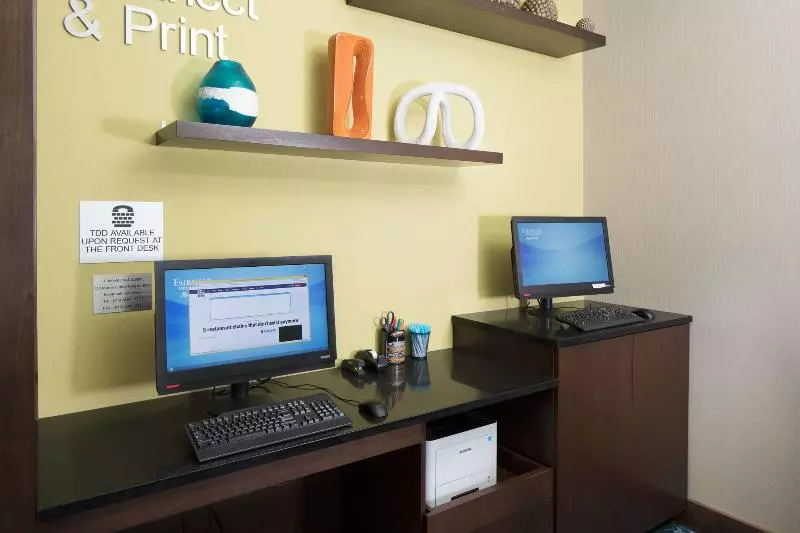 ホテル Fairfield Inn & Suites By Marriott Savannah Downtown Historic District