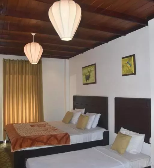 هتل Gregorys Bungalow
